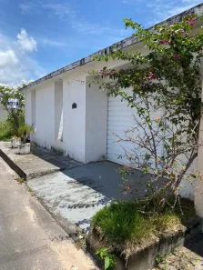 Casa de Condomínio com 2 Quartos para alugar, 120m² no Arembepe (Abrantes), Camaçari
