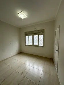 com 6 Quartos para alugar, 600m² no Nossa Senhora das Graças, Manaus