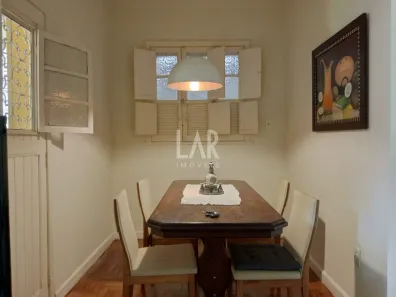 Casa com 3 Quartos à venda, 100m² no Santo Antônio, Belo Horizonte