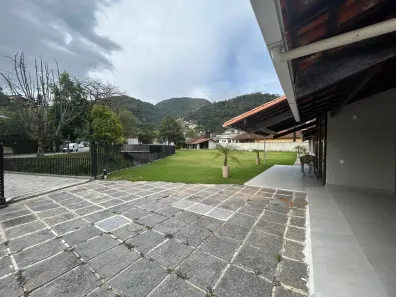 Casa com 7 Quartos para alugar, 756m² no Morin, Petrópolis