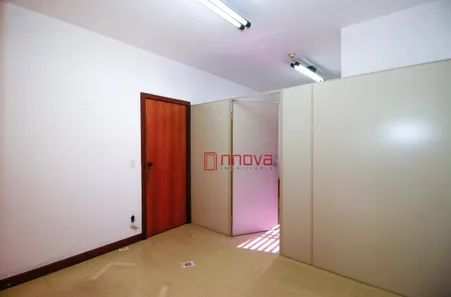 Sala Comercial à venda, 40m² no Parque Bela Vista, Salvador