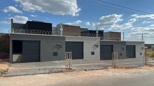 Casa com 2 Quartos à venda, 65m² no Residencial Santa Efigênia, Goiânia