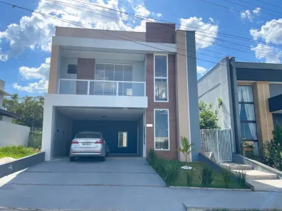 Casa de Condomínio com 3 Quartos para alugar, 240m² no Ponta Negra, Manaus