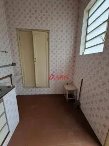 Casa com 5 Quartos para alugar, 220m² no Serra, Belo Horizonte