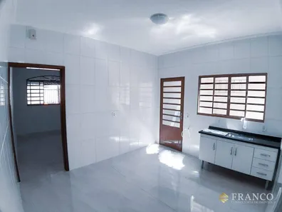 Casa com 2 Quartos à venda, 110m² no Parque São Luís, Taubaté