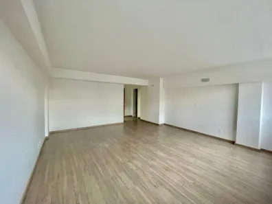 Sala Comercial à venda, 43m² no Centro, Gramado