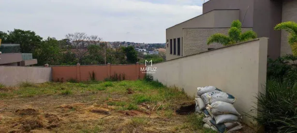 Lote/Terreno à venda, 425m² no Alphaville, Vespasiano