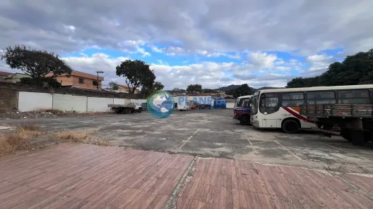 para alugar, 4000m² no Saudade, Belo Horizonte