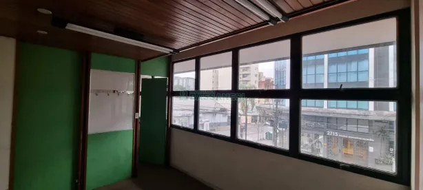Sala Comercial à venda, 81m² no Pio X, Caxias do Sul