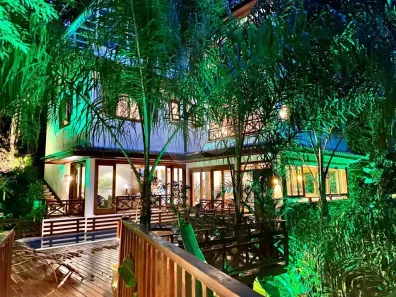 Casa de Condomínio com 5 Quartos à venda, 400m² no Guararú, Guarujá