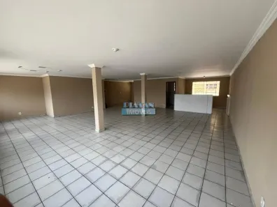 Sala Comercial para alugar, 120m² no Taguatinga Norte, Brasília