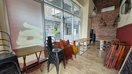 Ponto Comercial para alugar, 78m² no Barra Olímpica, Rio de Janeiro