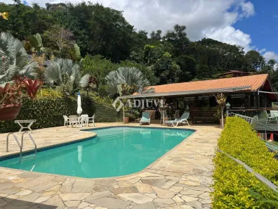 Casa de Condomínio com 4 Quartos para alugar, 306m² no Itaipava, Petrópolis