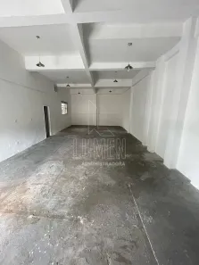 Ponto Comercial para alugar, 84m² no Jardim Sulacap, Rio de Janeiro