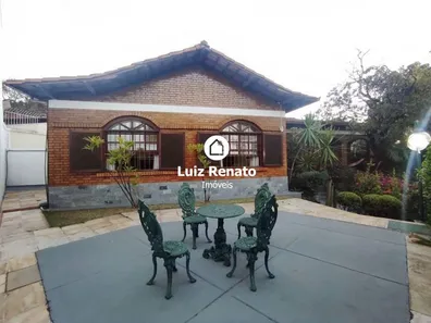 Casa com 4 Quartos à venda, 243m² no Cruzeiro, Belo Horizonte