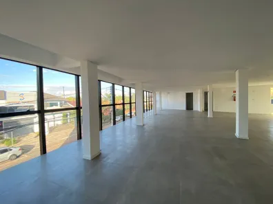 Sala Comercial para alugar, 340m² no Centro, Esteio