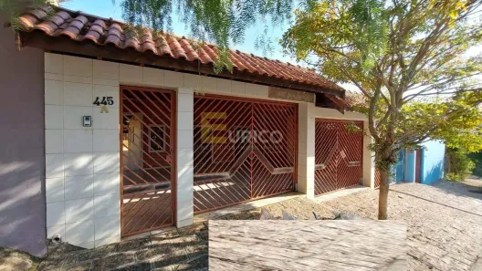 Casa com 3 Quartos para alugar, 200m² no Leitão, Louveira