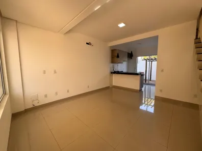 Casa de Condomínio com 2 Quartos para alugar, 68m² no Plano Diretor Sul, Palmas