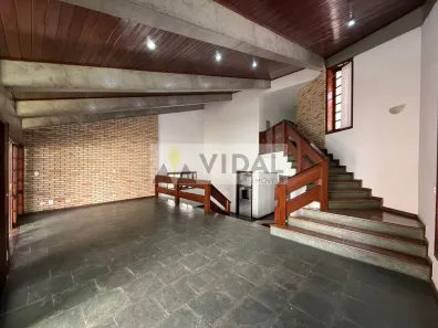 Casa de Condomínio com 3 Quartos para alugar, 301m² no Granja Olga I, Sorocaba