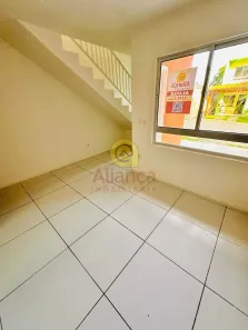 Casa de Condomínio com 2 Quartos para alugar, 57m² no Alecrim, Natal