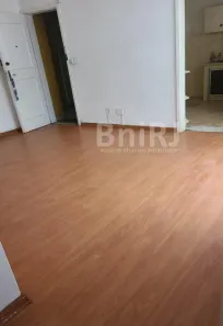 Apartamento com 2 Quartos para venda ou aluguel, 65m² no Retiro, Petrópolis