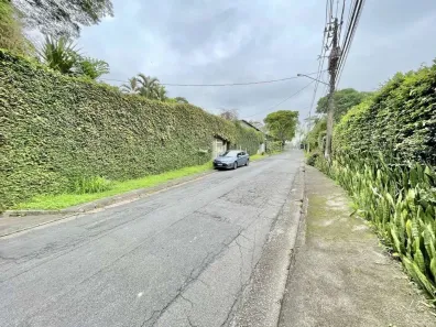 Fazenda/Sítio com 4 Quartos à venda, 409m² no Chácara São João, Carapicuíba
