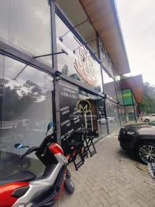 Ponto Comercial para venda ou aluguel, 180m² no Nogueira, Petrópolis