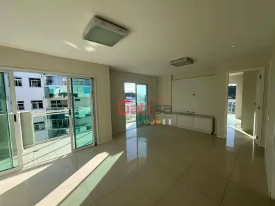 Cobertura com 3 Quartos para alugar, 180m² no Centro, Cabo Frio