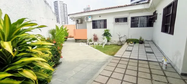 Casa com 3 Quartos à venda, 240m² no Capim Macio, Natal