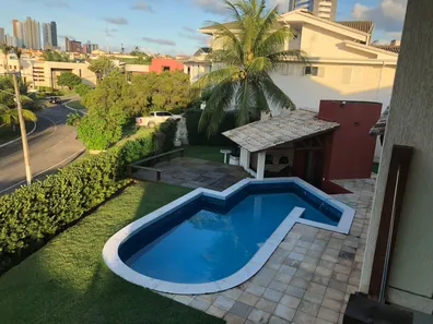 Casa de Condomínio com 4 Quartos para venda ou aluguel, 550m² no Candelária, Natal