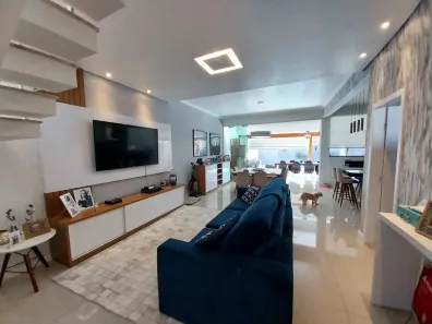 Casa de Condomínio com 3 Quartos à venda, 220m² no Castelos, Tremembé