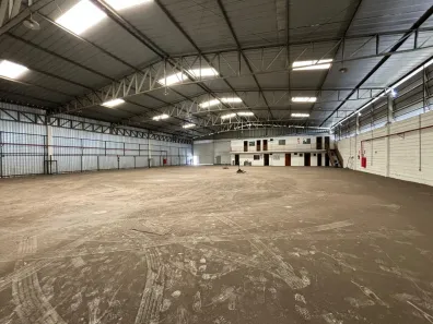 Galpão/Depósito/Armazém para alugar, 1200m² no Jardim Teresópolis, Betim