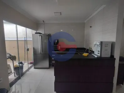 Casa com 2 Quartos à venda, 130m² no Estádio, Rio Claro