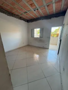 Sobrado com 6 Quartos à venda, 245m² no Jardim Santo Estêvão, Carapicuíba