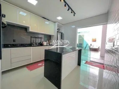 Casa de Condomínio com 3 Quartos à venda, 250m² no Novo Aleixo, Manaus