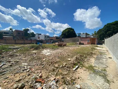Lote/Terreno para venda ou aluguel, 1300m² no Petrópolis, Manaus