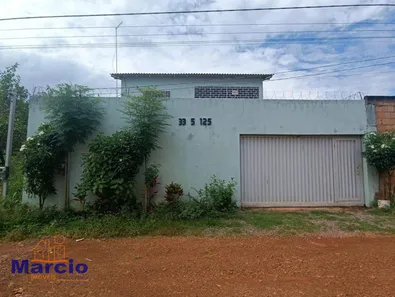 Sobrado com 4 Quartos à venda, 200m² no Residencial Morro da Cruz, Brasília