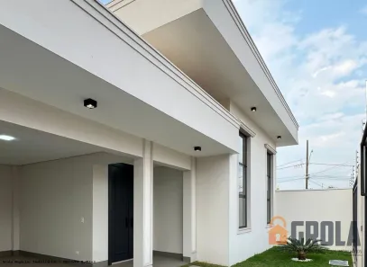 Casa com 3 Quartos para alugar, 360m² no Jardim Flora II, Campo Mourão