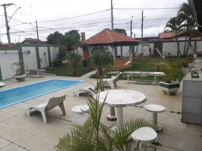 Fazenda/Sítio com 3 Quartos à venda, 270m² no Loteamento Parque Vera Cruz, Tremembé
