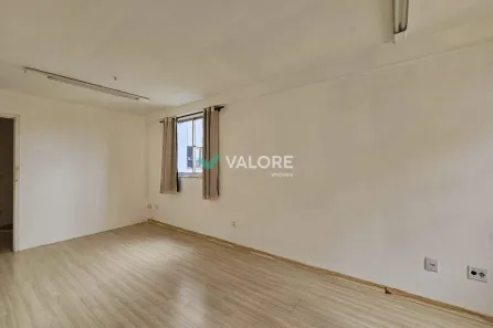 Sala Comercial para alugar, 32m² no Santo Antônio, Belo Horizonte
