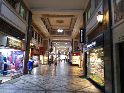 Ponto Comercial para alugar, 96m² no Copacabana, Rio de Janeiro