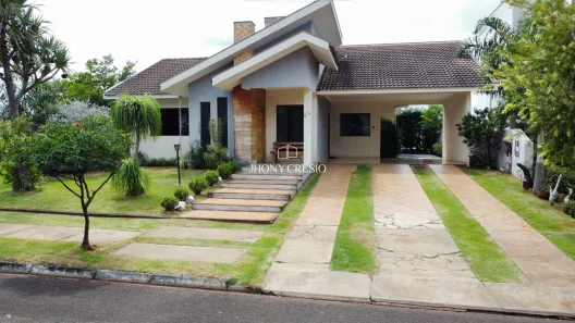 Casa de Condomínio com 3 Quartos para alugar, 261m² no Conjunto Habitacional Renato Ungari, Marialva