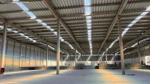 Galpão/Depósito/Armazém para alugar, 8000m² no Águas Claras, Salvador