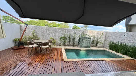 Casa de Condomínio com 3 Quartos à venda, 250m² no Vila Rosa, Goiânia