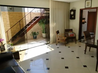 Casa com 4 Quartos à venda, 360m² no São Paulo, Belo Horizonte