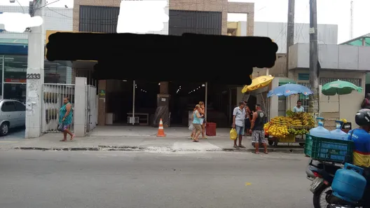 Ponto Comercial para alugar, 402m² no Fazenda Grande II, Salvador
