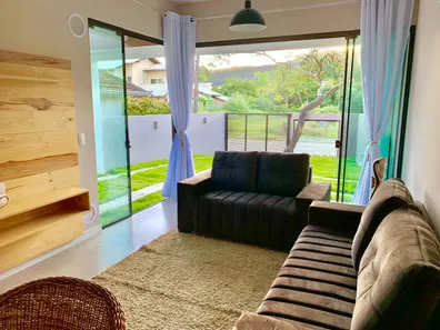 Sobrado com 4 Quartos para alugar, 150m² no Mariscal, Bombinhas