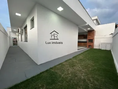 Casa de Condomínio com 3 Quartos para venda ou aluguel, 300m² no Ponta Negra, Manaus