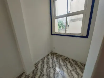 Kitnet à venda, 41m² no Catete, Rio de Janeiro