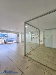 Ponto Comercial para alugar, 220m² no Amaralina, Salvador
